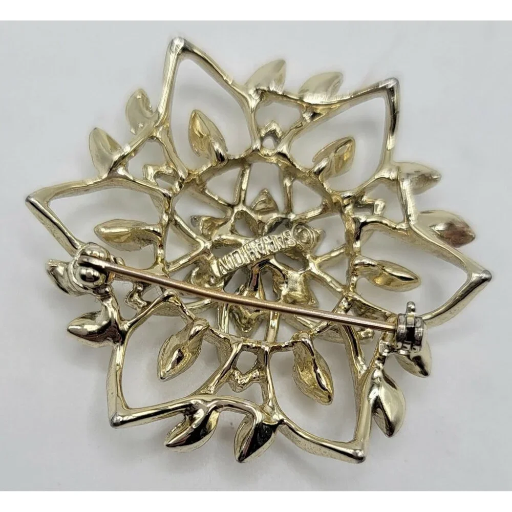 Vintage Signed Sarah Coventry Flower Brooch Gold Tone Mandala Design‎ Floral Pin